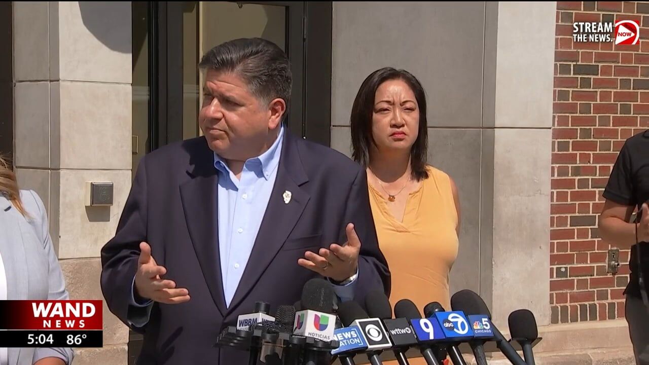 Pritzker calls out Homan, ICE for racial profiling in Chicago as Operation Midway Blitz moves forward